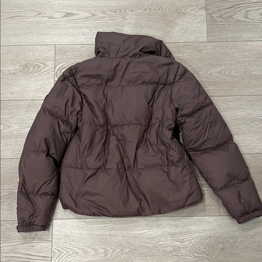 Vuori XS Hillside Down Puffer Jacket women’s - Picture 8 of 10